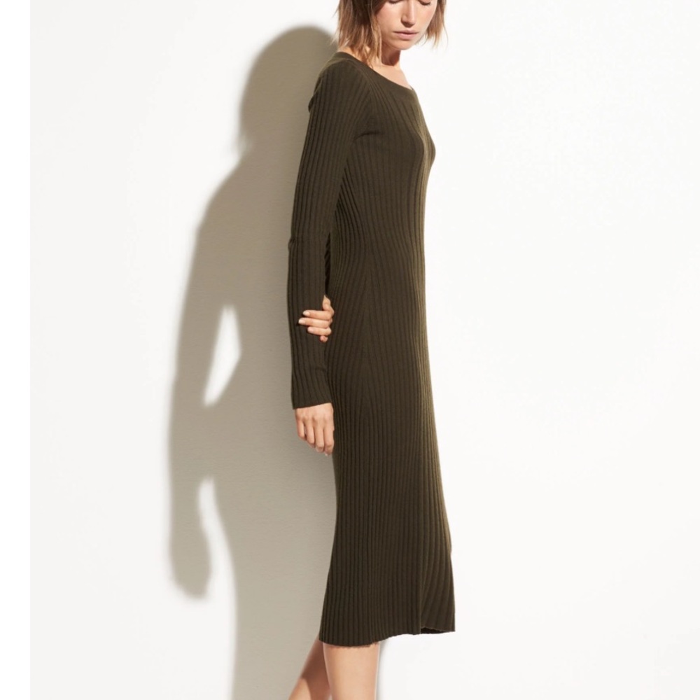 VINCE Mixed Rib Scoop Neck Long Sleeve Dress in Mallard Green